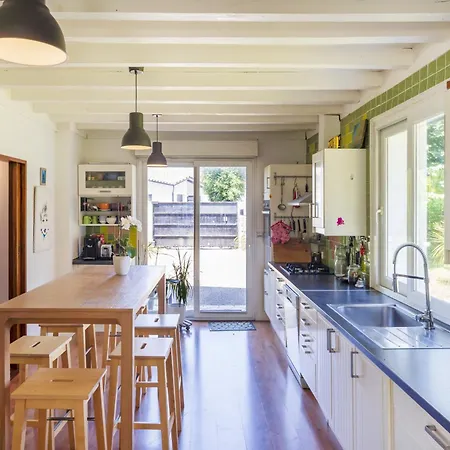Jolie Maison Landaise Avec Piscine *